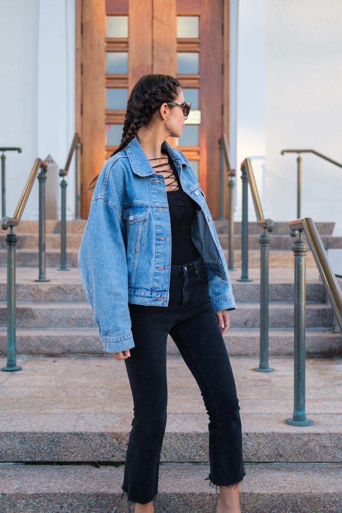 Style Guide: The Oversized Denim Jacket – In a City Night